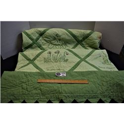 Hand Quilted and Embroidered Cdn Provincial Flower Quilt with Sawtooth Border
