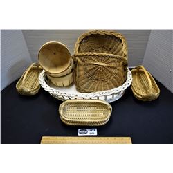 Lot of Vintage 3 NOS Native Arts and Crafts Sm Ash Baskets and 3 Sm Berry Baskets