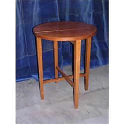 Drop Leaf Table #1300767