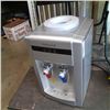 Image 1 : Honey well counter top water cooler working