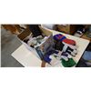 Image 1 : Box of new work gloves