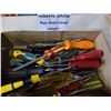 Image 2 : Box of 50+ screwdrivers