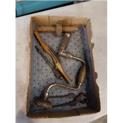 TRAY OF VINTAGE TOOLS