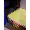 Image 2 : BOX OF CONSTRUCTION PAPER