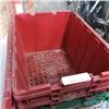Image 2 : 5 STACKABLE STORAGE TOTES WITH LIDS