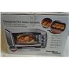 Image 2 : AS NEW HAMILTON BEACH STAINLESS TOASTER OVEN - WORKING