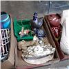 Image 3 : 3 trays of christmas and other collectibles with quilt