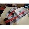 Image 1 : 60 new pairs of socks