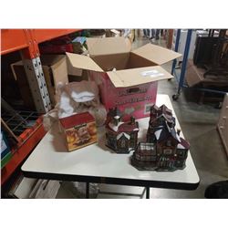 LOT OF SNOWGLOBES AND CHRISTMAS HOUSES