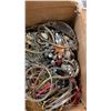 Image 4 : BOX OF JEWELRY