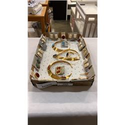 TRAY OF NEW FASHION JEWELRY