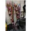 Image 4 : 2 BUNDLES OF DECORATIVE STICKS