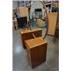 Image 8 : ANTIQUE VANITY WITH MIRROR - MIRROR APPROX 46 INCHES ACROSS