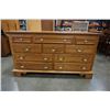 Image 2 : 10 DRAWER KELLER DRESSER
