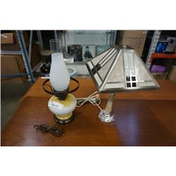 LEADED GLASS TABLE LAMP AND ELECTRIFIED OIL LAMP