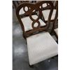 Image 11 : FRENCH PROVINCIAL DINING TABLE WITH 5 LEAFS AND 6 CHAIRS