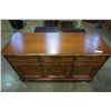 Image 3 : FRENCH PROVINCIAL 3 DRAWER SERVER