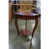 Image 3 : CORNER ENDTABLE AND WOOD KNICKNACK SHELF
