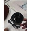 Image 2 : SPOTTING SCOPE AND TRIPOD