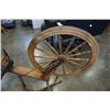 Image 3 : VINTAGE SPINNING WHEEL
