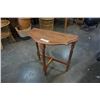 Image 10 : D TABLE AND SMALL WOOD SHELF