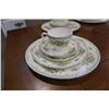 Image 3 : WEDGEWOOD PETERSHAM 8 PLACE SETTING - CHINA PLATES, CUPS, SAUCERS