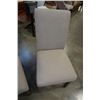 Image 12 : MODERN DINING TABLE AND 4 CHAIRS