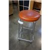 Image 1 : METAL BAR STOOL