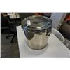Image 2 : INSULATED 13 INCH STAINLESS STEEL LOCKING FOOD WARMER