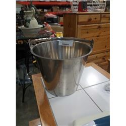 STAINLESS STEEL MILK BUCKET MADE IN SWEDEN