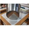 Image 3 : STAINLESS STEEL MILK BUCKET MADE IN SWEDEN