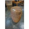 Image 2 : WICKER BASKET W/ LID