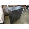 Image 3 : BLACK CUPBOARD
