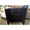 Image 5 : BLACK CUPBOARD
