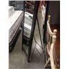 Image 3 : MODERN DRESSING MIRROR