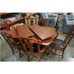 MAHOGANY DINING TABLE WITH 2 LEAFS AND 6 CHAIRS