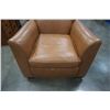 Image 8 : LEATHER ARMCHAIR