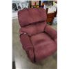 Image 2 : GOLDEN UPHOLSTERED LIFT CHAIR - WORKING