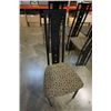 Image 3 : 6 METAL FRAMED DINING CHAIRS