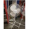 Image 2 : TWO WHITE FLOOR FANS