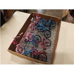 6 MINIATURE BIKE FIGURES