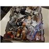 Image 3 : TRAY OF COLLECTABLE DOG FIGURES