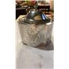 Image 3 : SILVER PLATE VANITY SET AND HUDSON BAY LIDDED DISH