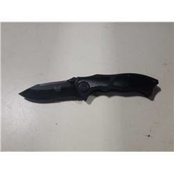 NEW BENCHMADE FOLDING KNIFE