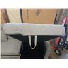 Image 7 : ZERA PULL OUT STORAGE SECTIONAL - SHIPPING DAMAGED