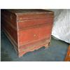 Image 1 : Antique Red Ohio Quilt Trunk #1283286