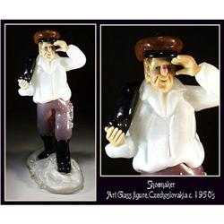 CZECH VINTAGE ART GLASS FIGURE SHOEMAKER #1302218