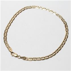 10K Yellow Gold Anchor Chain Bracelet. Measures 10" in length with a total weight of 4.71 grams.