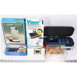 VINTAGE RADIOS DIGGER TIME