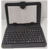 Image 3 : TABLET WITH KEYBOARD CASE